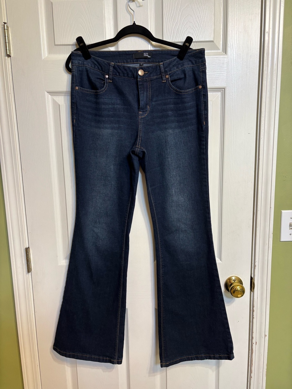 1822 Denim Women's Indigo Flare Jeans